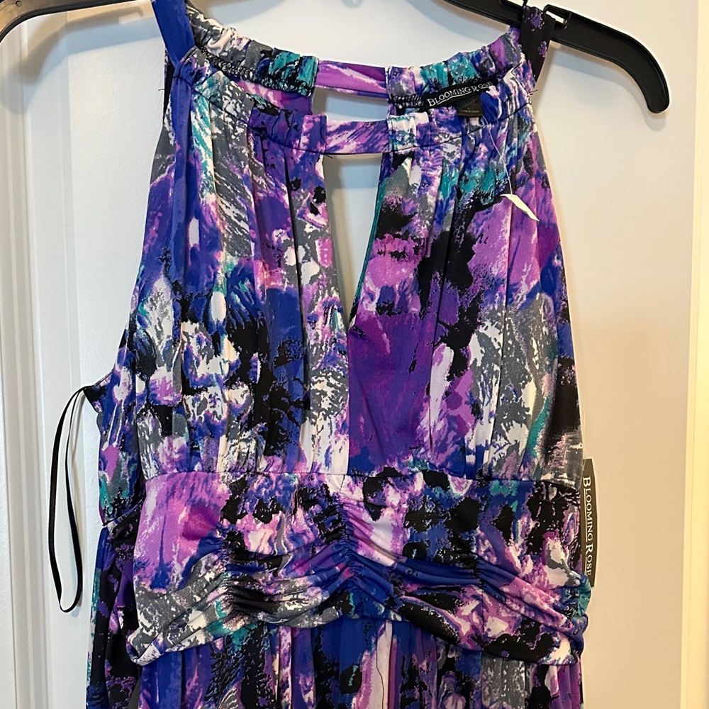 Vibrant Floral Maxi Dress in Purple and Blue - Picture 4 of 17